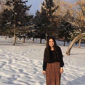 Meet your Posher, Beatriz